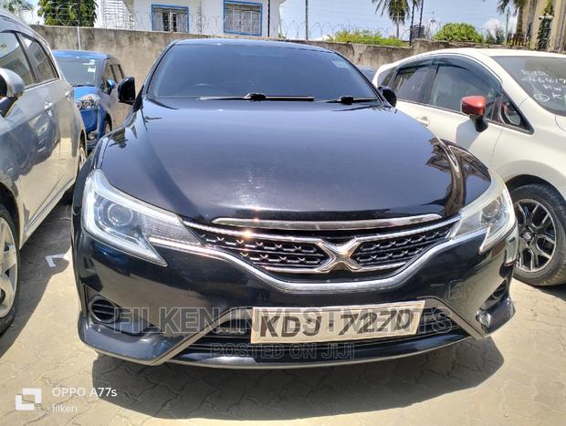 2015 Toyota Mark X 2.5 RWD Black - Sophisticated and Sporty