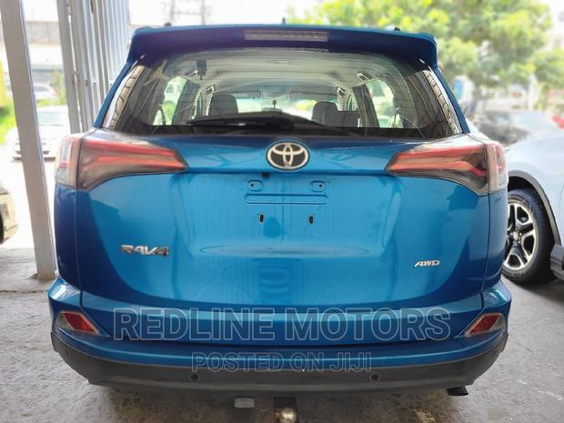 Toyota RAV4 Blue 2016: Embrace the Journey with Style