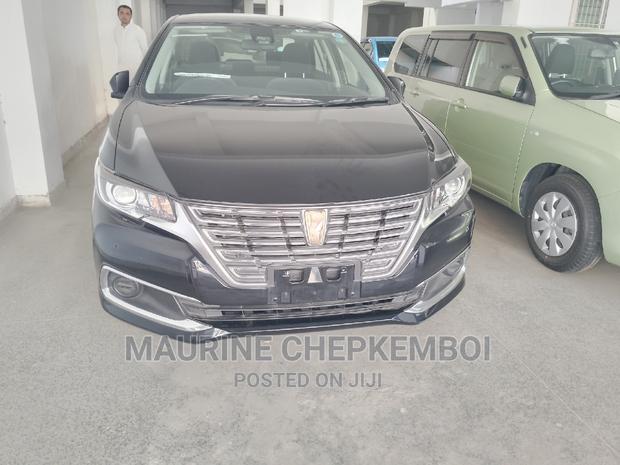 Toyota Premio 2017 Black