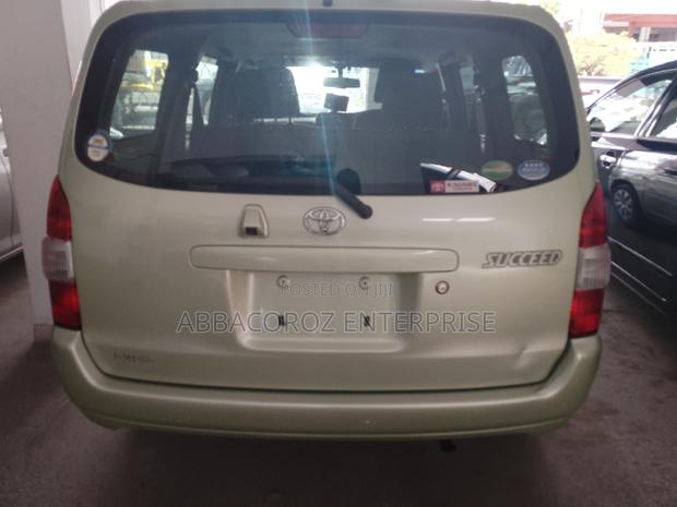 Toyota Succeed SV Premium 2016 Green