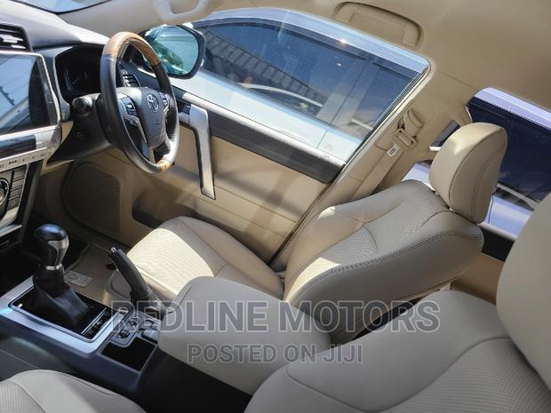 2017 Toyota Land Cruiser Prado - White, Off-Road Edition