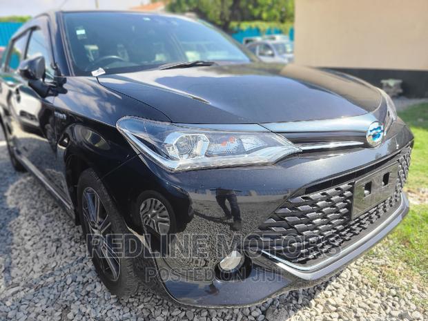 Certified 2016 Toyota Corolla Fielder Black - Used