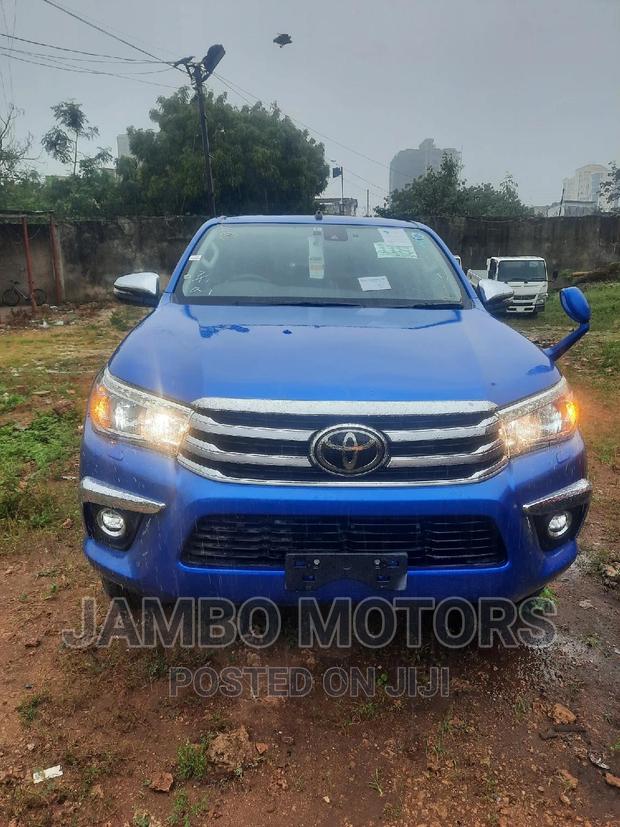 2016 Toyota Hilux Blue: Spacious & Powerful Pickup Truck