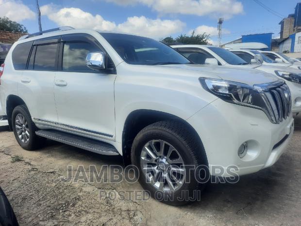 2.7 VVT-i Toyota Land Cruiser Prado 2016 - White