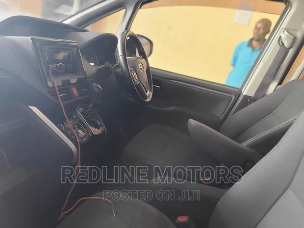 2016 Toyota Esquire in White - Elegant, Economical, and Exclusive