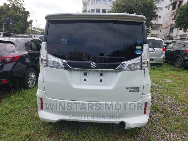 White 2017 Solio by Suzuki - Pre-owned