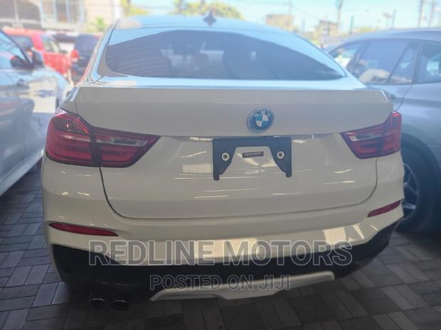 BMW X4 2016 in White: Stunning Used SUV