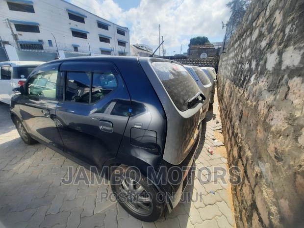 Black 2016 Suzuki Alto 660cc FWD: Compact Car, Big on Features