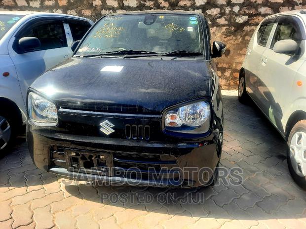Black 2016 Suzuki Alto 660cc FWD: Compact Car, Big on Features