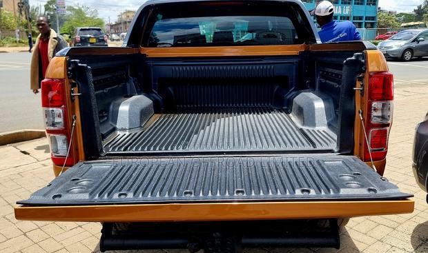 Ford Ranger 2020 Orange