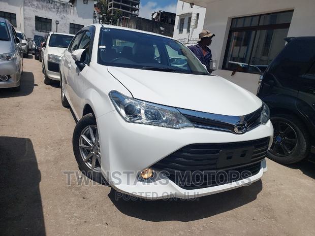 2017 Toyota Axio Pearl 2WD 1.5 G Sedan