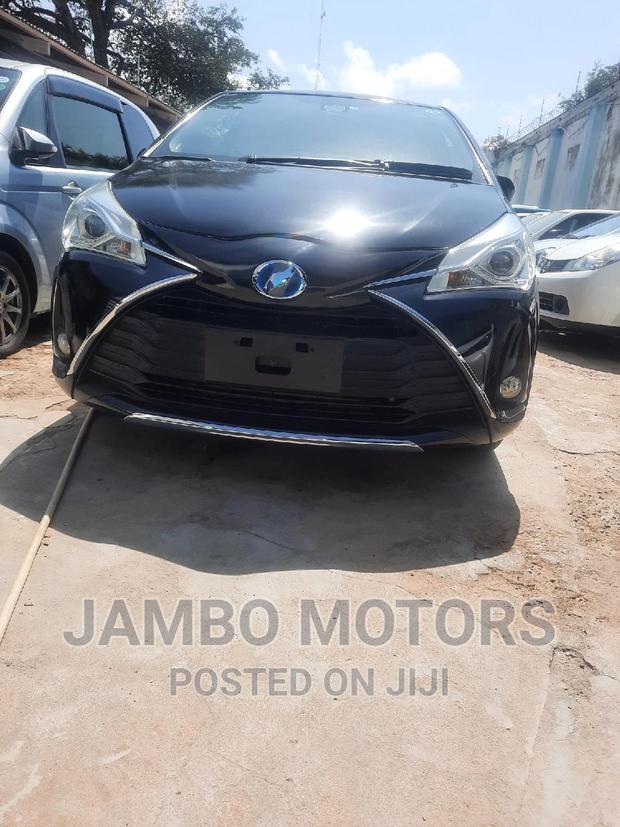 2016 Toyota Vitz Black: Black Beauty, Compact and Powerful