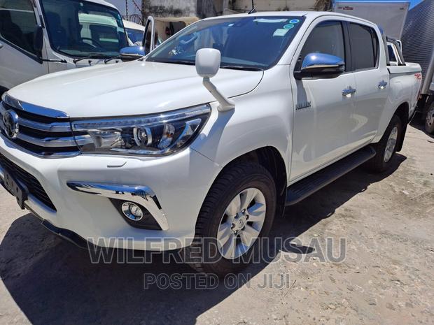 2018 Toyota Hilux in White: Robust Off-Roader for Your Needs
