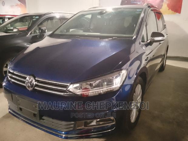 Volkswagen Touran 2016 Blue