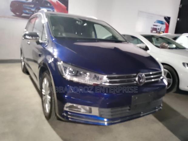 Volkswagen Touran 2016 Blue