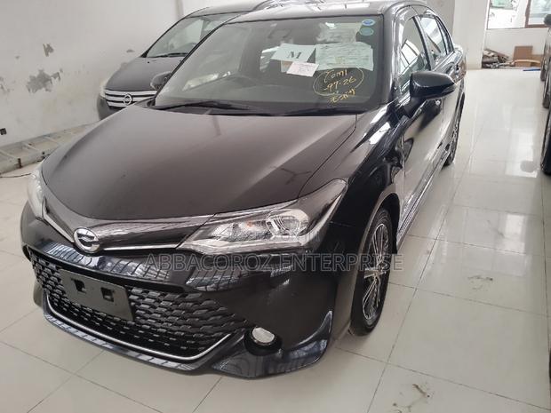 Toyota Axio 2016 Black