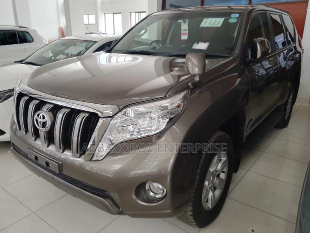 Toyota Land Cruiser Prado 2016 Brown