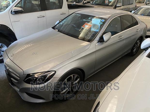 Mercedes-Benz C180 2016 Silver - Stylish Sedan at Great Price