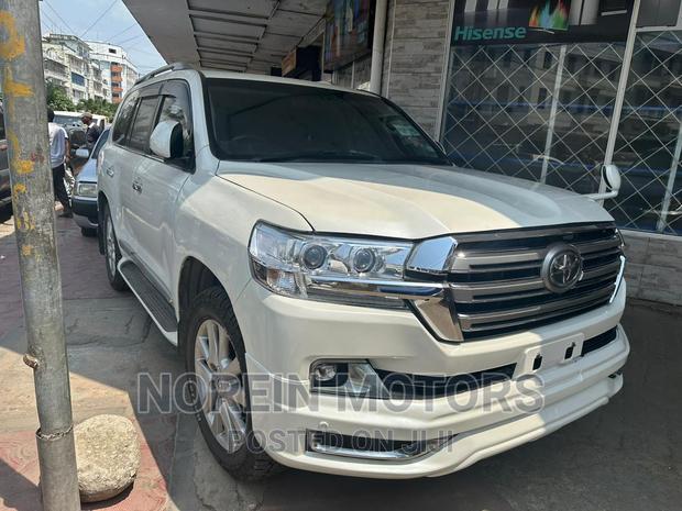 2008 Toyota Land Cruiser - White, Impeccable Condition