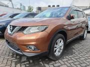 Gold 2016 Nissan X-Trail: Luxurious Off-Roader for a Great Price for sale