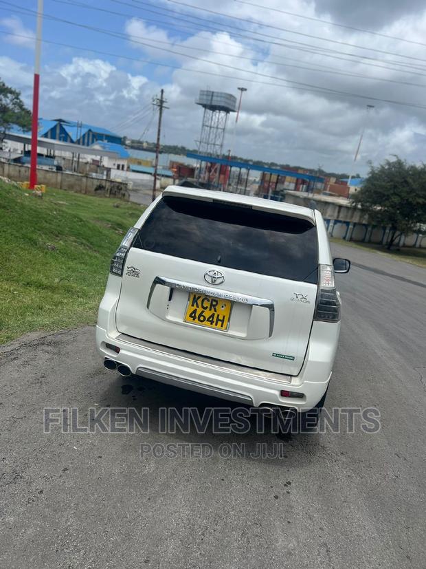2012 Toyota Land Cruiser Prado 2.7 i - White - Used SUV for Sale