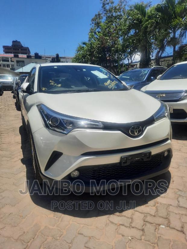 New 2017 Toyota C-HR in White: Stylish Compact SUV for Your Drive