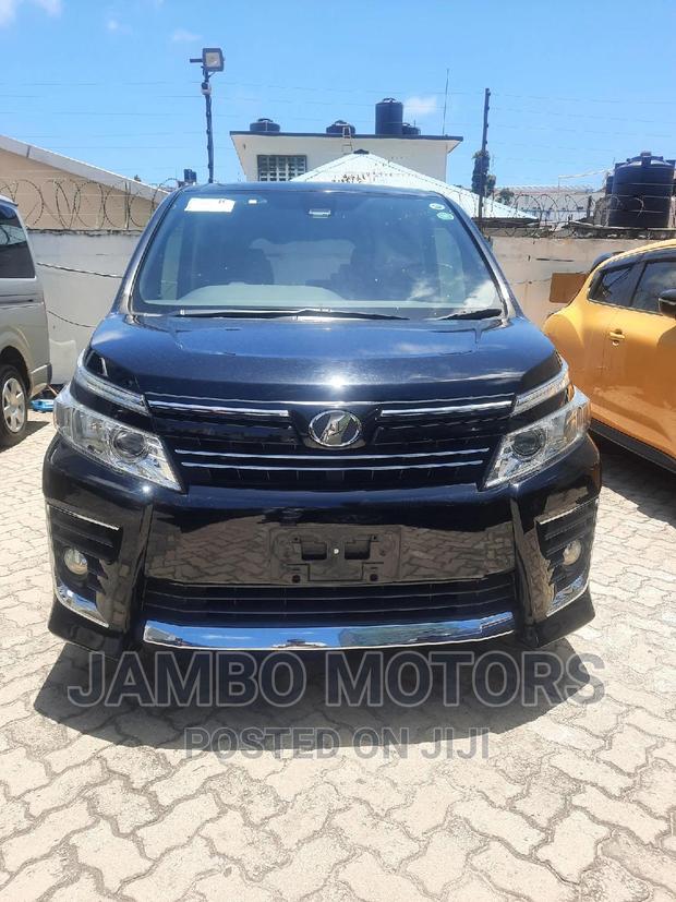 2016 Toyota Voxy Black - Pre-owned MPV for Sale