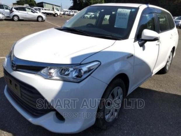 2017 Toyota Corolla Fielder White - Used Luxury Sedan for Sale