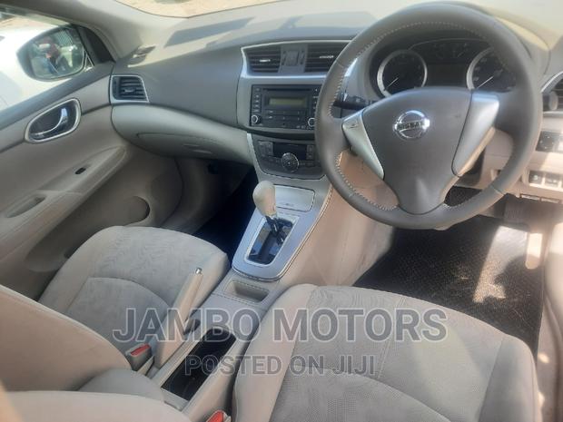 2016 Nissan Sylphy Gray Sedan - Sleek Design