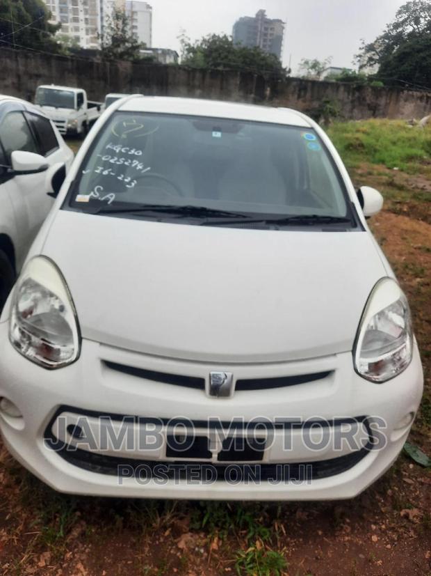 Toyota Passo 1.0 FWD 2015 - White: Pre-owned, Reliable Performance