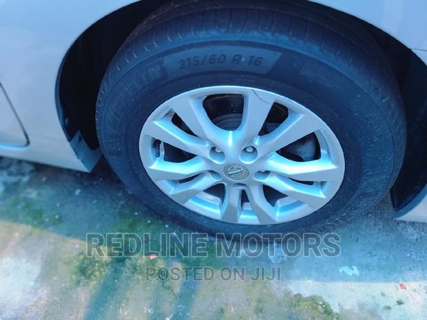 2016 Nissan Teana in Silver - Stylish Sedan for Sale