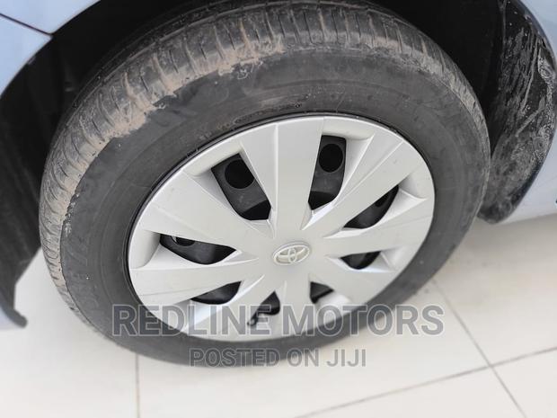 2016 Toyota Corolla Fielder - Gray: Comfortable Ride Awaits