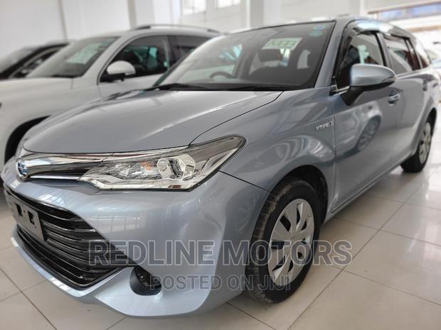 2016 Toyota Corolla Fielder - Gray: Comfortable Ride Awaits