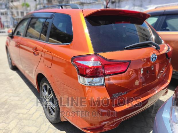 Gold 2016 Toyota Corolla Fielder: Space, Style, and Performance