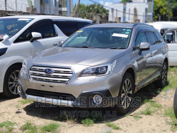 2016 Subaru Outback Silver: Stylish SUV for Your Drive