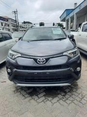 2016 Toyota RAV4 LE AWD: Premium 2.5L 4-Cylinder 6-Speed Automatic SUV in Black for sale