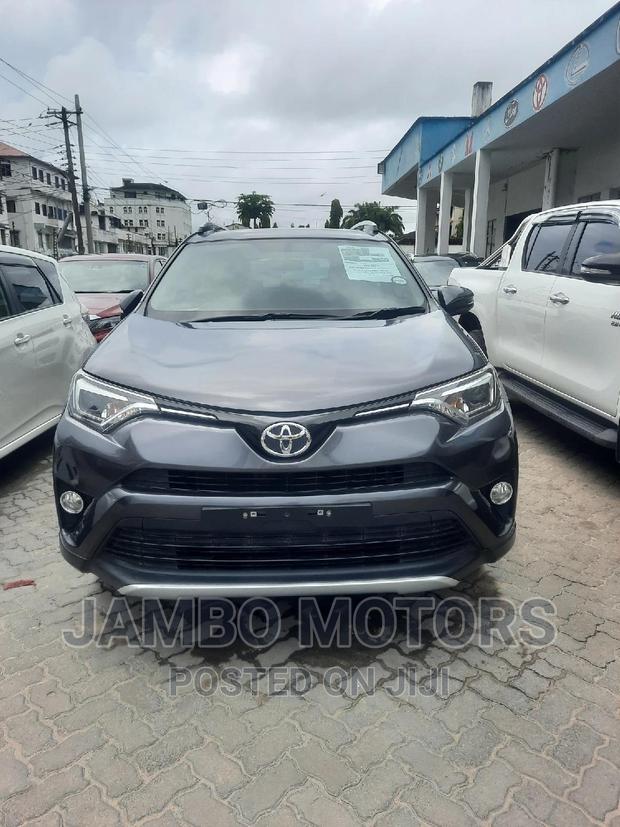 2016 Toyota RAV4 LE AWD: Premium 2.5L 4-Cylinder 6-Speed Automatic SUV in Black