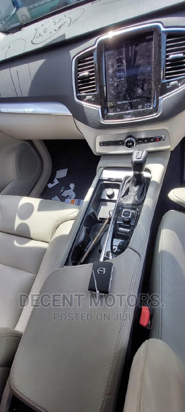 2018 Volvo XC90 Silver: Used Luxury SUV for Purchase