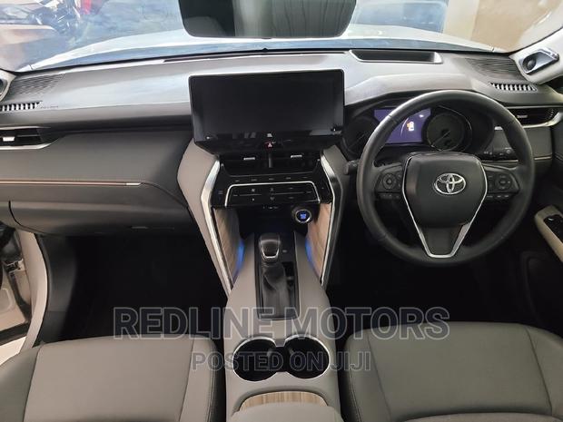 2020 Toyota Harrier: Silver Edition - Your Next Ride