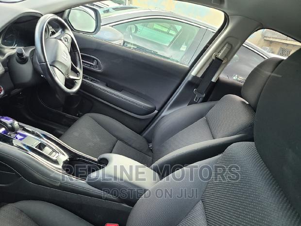 2017 Honda Vezel Green: Eco-Friendly, Compact SUV