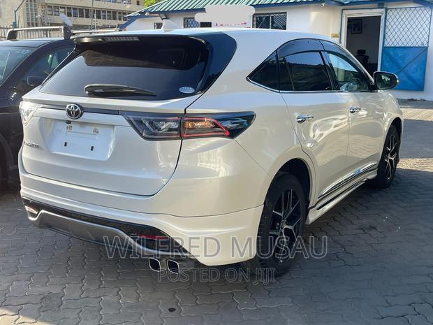 White 2017 Toyota Harrier 2.0: High-Quality Used SUV