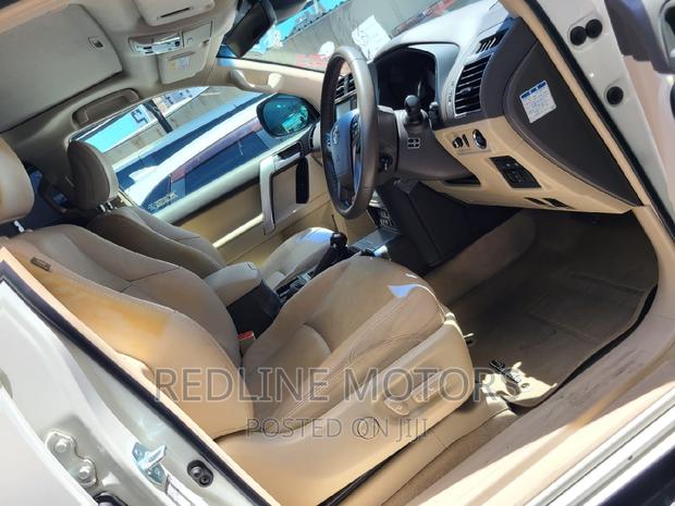 High-Quality 2018 Toyota Land Cruiser Prado Pearl - Used Luxury SUV