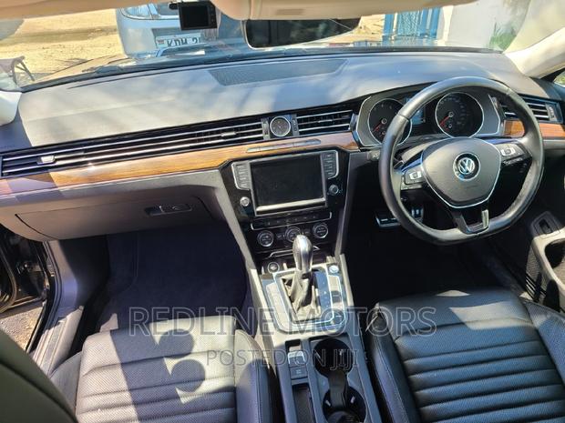 Blue 2016 Volkswagen Passat: Sophisticated Sedan