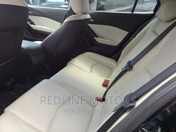 Mazda Axela 2017 Black: Power & Elegance in One Package