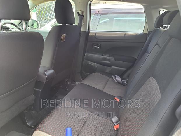 Mitsubishi RVR 2017 Pearl: Reliable Compact Crossover