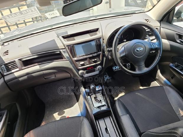 2016 Subaru Exiga Silver - Spacious and Stylish SUV