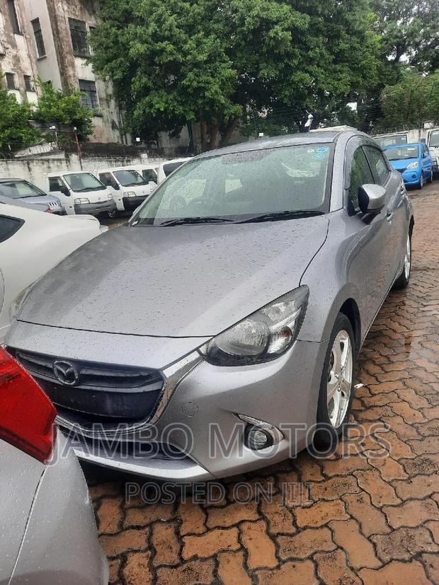 Used 2016 Mazda Demio Silver: Compact Car for Everyday Use