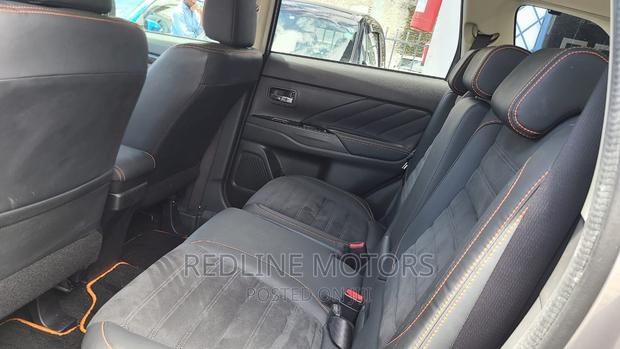 Gray Mitsubishi 2017 Outlander - Pre-owned SUV for sale