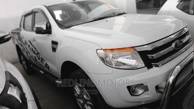 2016 Toyota Hilux White: Powerful and Reliable Off-Roader