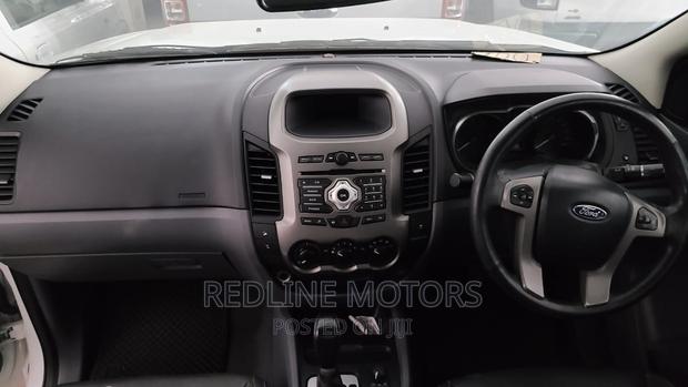 2016 Toyota Hilux White: Powerful and Reliable Off-Roader